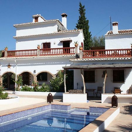 Boutique Bed & Breakfast Casa Utopia Alcaucín Buitenkant foto