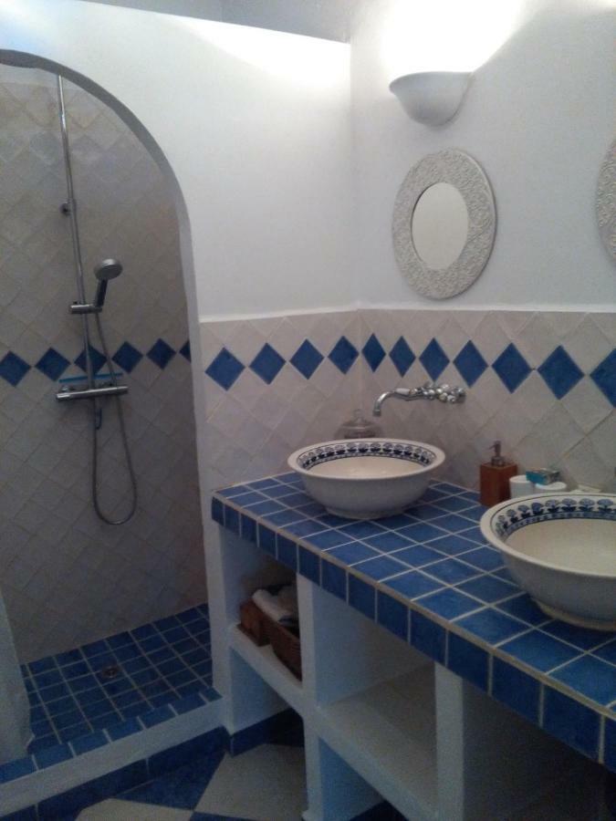 Boutique Bed & Breakfast Casa Utopia Alcaucín Buitenkant foto